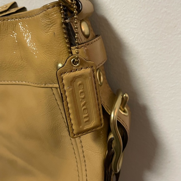 Coach Carly Handbag - Picture 7 of 10